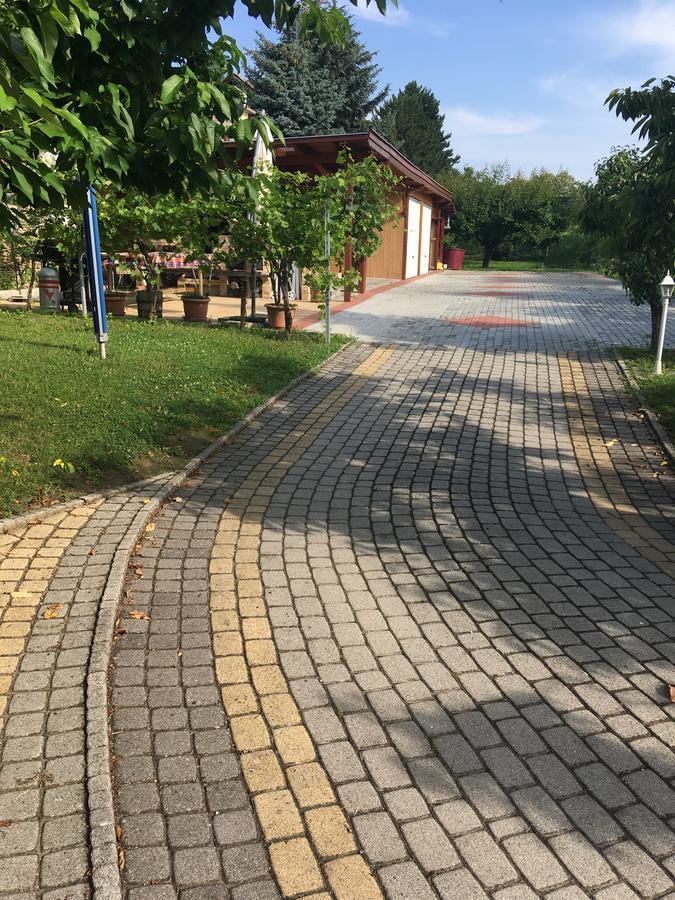 Villa Park Хевіз Екстер'єр фото